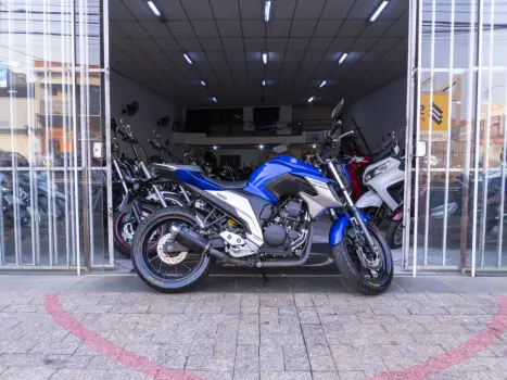 YAMAHA FZ 25 250 Fazer Flex , Foto 2