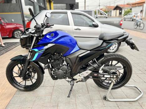 YAMAHA FZ 25 250 Fazer Flex , Foto 6