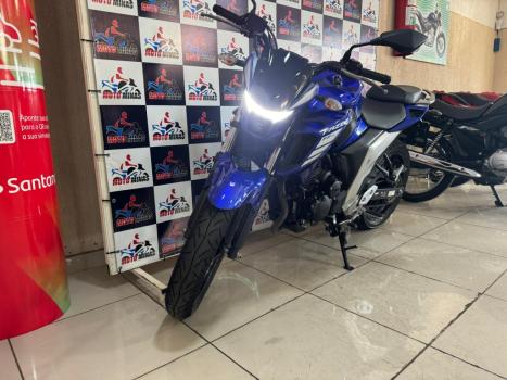 YAMAHA FZ 25 250 Fazer Flex , Foto 3