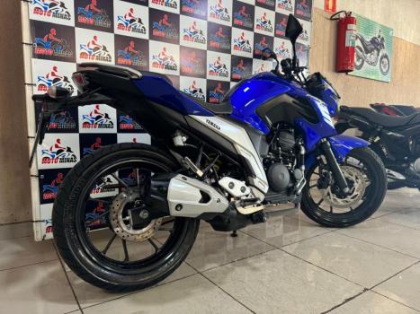 YAMAHA FZ 25 250 Fazer Flex , Foto 10