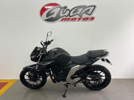 YAMAHA FZ 25 250 Fazer Flex , Foto 2