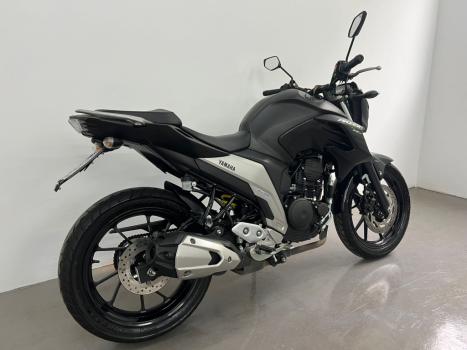 YAMAHA FZ 25 250 Fazer Flex , Foto 9