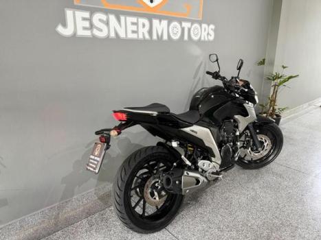 YAMAHA FZ 25 250 Fazer Flex , Foto 4