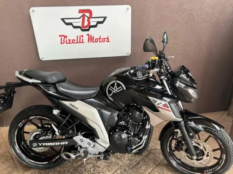 YAMAHA FZ 25 250 Fazer Flex , Foto 5