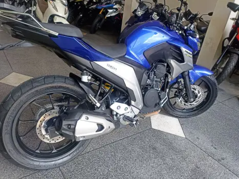 YAMAHA FZ 25 250 Fazer Flex , Foto 8