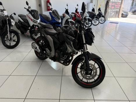 YAMAHA FZ 25 250 Fazer Flex , Foto 6