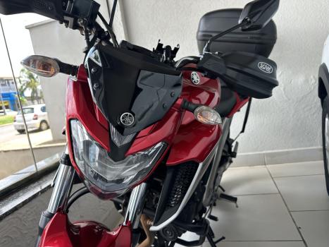 YAMAHA FZ 25 250 Fazer Flex , Foto 1