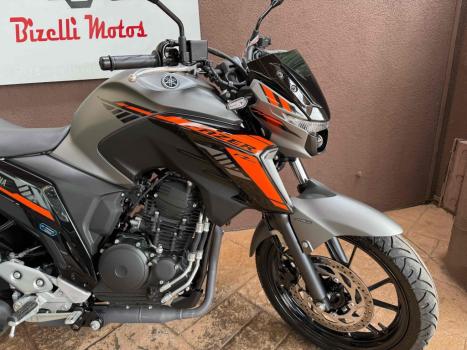 YAMAHA FZ 25 250 Fazer Flex , Foto 10