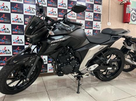 YAMAHA FZ 25 250 Fazer Flex , Foto 2