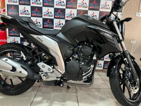 YAMAHA FZ 25 250 Fazer Flex , Foto 9