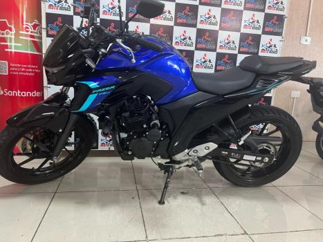 YAMAHA FZ 25 250 Fazer Flex , Foto 2