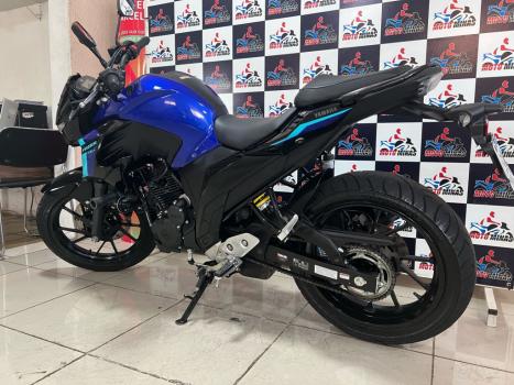 YAMAHA FZ 25 250 Fazer Flex , Foto 4