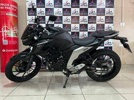 YAMAHA FZ 25 250 Fazer Flex , Foto 1
