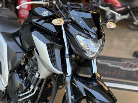 YAMAHA FZ 25 250 Fazer Flex , Foto 4