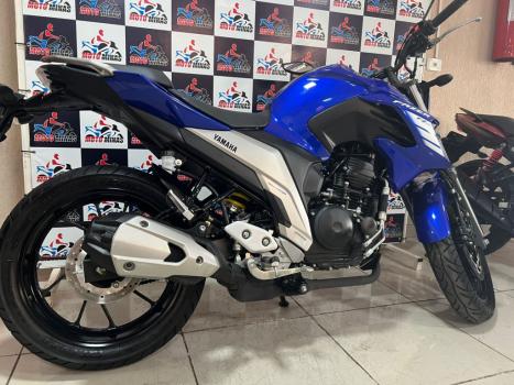 YAMAHA FZ 25 250 Fazer Flex , Foto 11