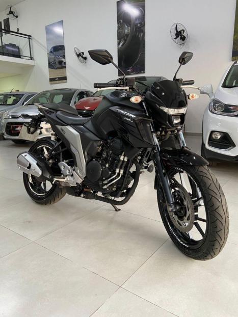 YAMAHA FZ 25 250 Fazer Flex , Foto 3