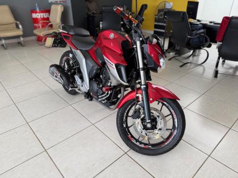 YAMAHA FZ 25 250 Fazer Flex , Foto 3