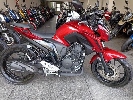 YAMAHA FZ 25 250 Fazer Flex , Foto 1