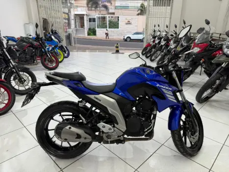 YAMAHA FZ 25 250 Fazer Flex , Foto 6