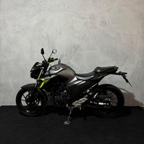 YAMAHA FZ 25 250 Fazer Flex , Foto 9