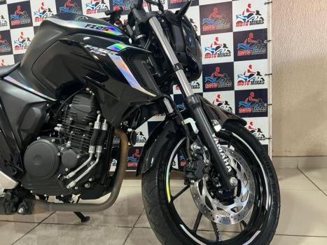 YAMAHA FZ 25 250 Fazer Flex , Foto 10