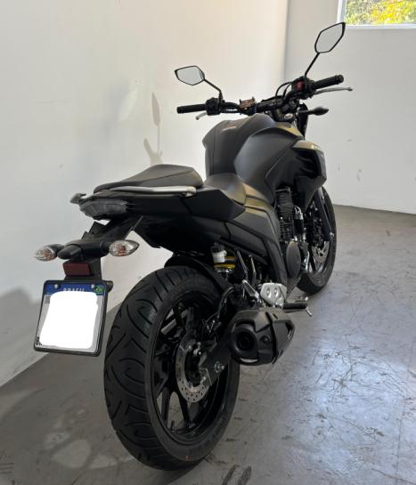 YAMAHA FZ 25 250 Fazer Flex , Foto 2