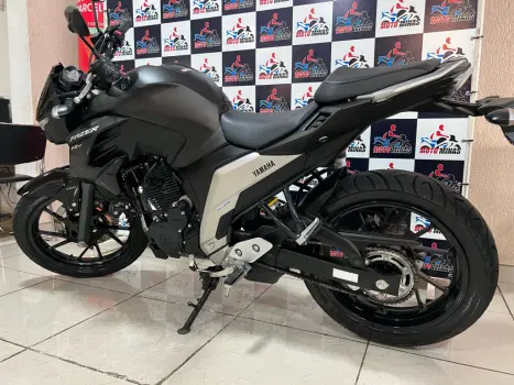 YAMAHA FZ 25 250 Fazer Flex , Foto 4
