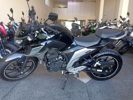 YAMAHA FZ 25 250 Fazer Flex , Foto 2