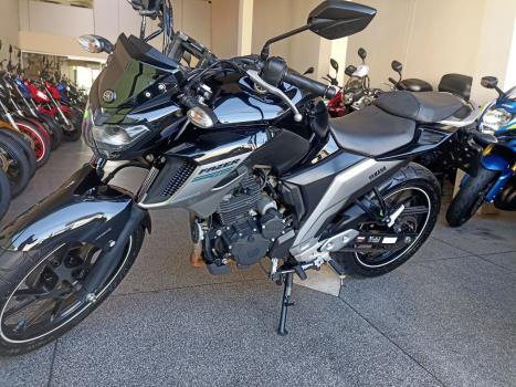 YAMAHA FZ 25 250 Fazer Flex , Foto 4