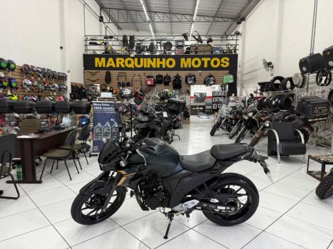 YAMAHA FZ 25 250 Fazer Flex , Foto 1