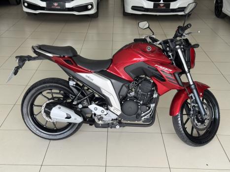 YAMAHA FZ 25 250 Fazer Flex , Foto 1
