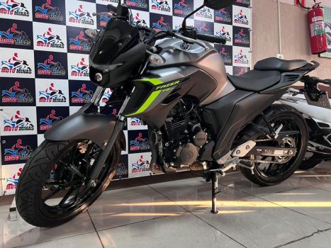 YAMAHA FZ 25 250 Fazer Flex , Foto 2