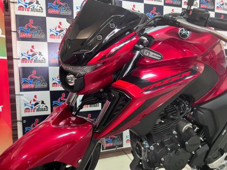 YAMAHA FZ 25 250 Fazer Flex , Foto 3