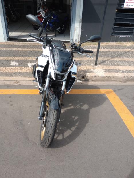 YAMAHA FZ 25 250 Fazer Flex , Foto 3