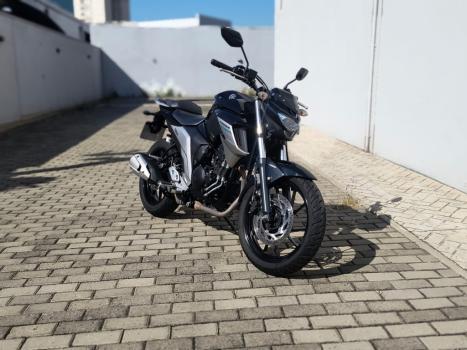 YAMAHA FZ 25 250 Fazer Flex , Foto 4