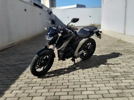 YAMAHA FZ 25 250 Fazer Flex , Foto 7