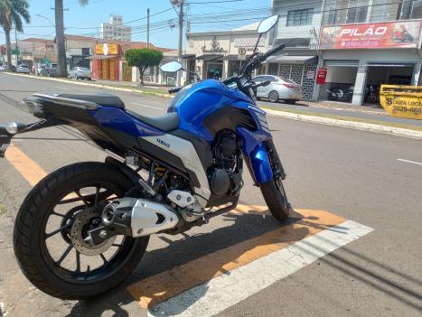 YAMAHA FZ 25 250 Fazer Flex , Foto 3