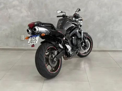 YAMAHA FZ6 Fazer 600 N, Foto 8
