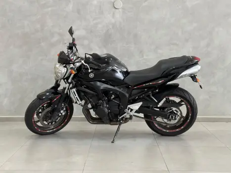 YAMAHA FZ6 Fazer 600 N, Foto 13
