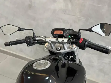 YAMAHA FZ6 Fazer 600 N, Foto 14