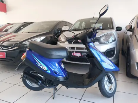 YAMAHA Jog 50 TEEN, Foto 1