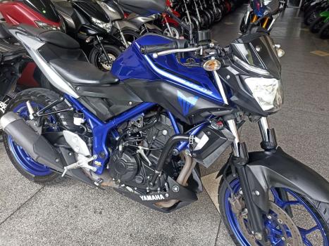 YAMAHA MT-03 300 , Foto 3