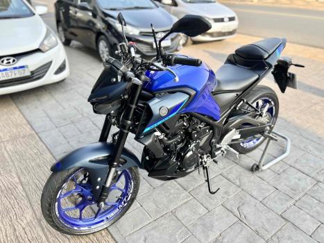 YAMAHA MT-03 300 ABS, Foto 7