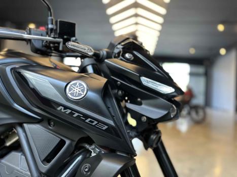 YAMAHA MT-03 300 ABS, Foto 7