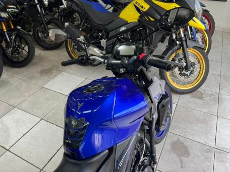 YAMAHA MT-03 300 ABS, Foto 5