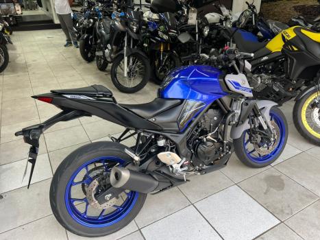 YAMAHA MT-03 300 ABS, Foto 6