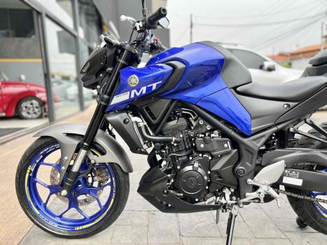 YAMAHA MT-03 300 ABS, Foto 9