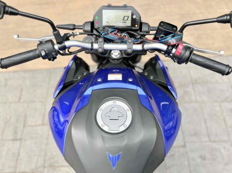 YAMAHA MT-03 300 ABS, Foto 14