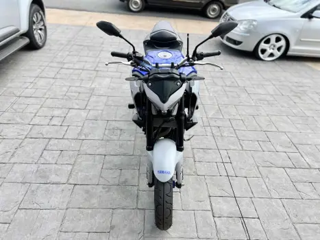 YAMAHA MT-03 300 ABS, Foto 8