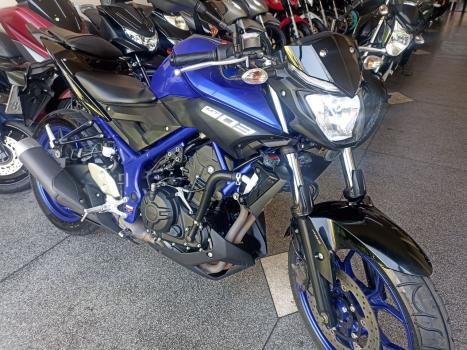 YAMAHA MT-03 300 ABS, Foto 3